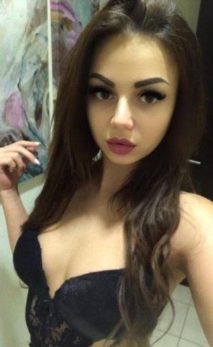 Эскортница в Ростове: Как выбрать свою идеальную спутницу для интимных встреч